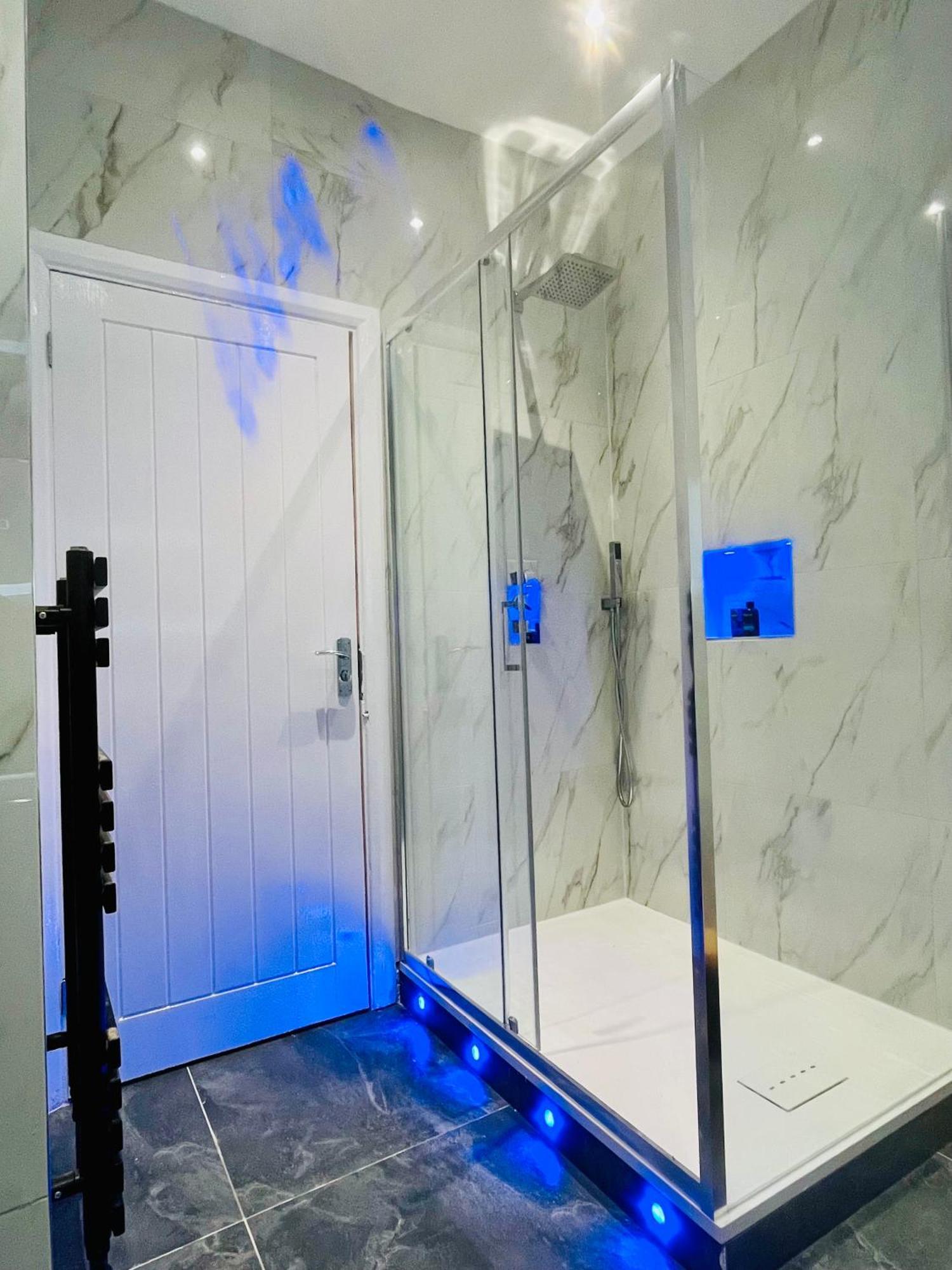 Modern Flat With Garden- 10Min Uber To Harry Potter Studios Watford  Buitenkant foto